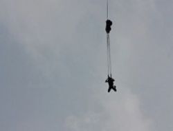 Fırat'ta base jump çılgınlığı 
